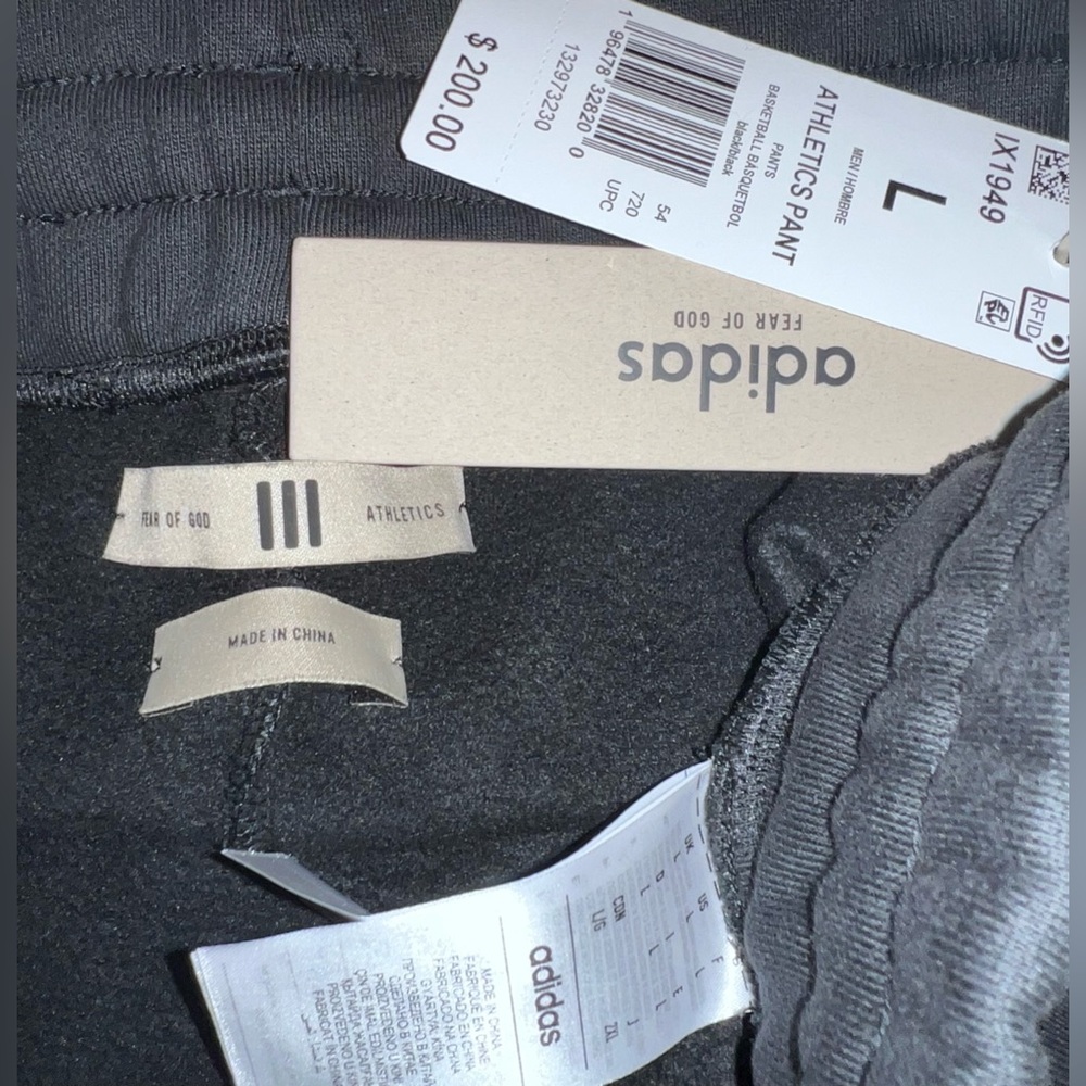 FEAR OF GOD Adidas Men's Black Joggers
Authentic Genuine from website. - Picture 5 of 11